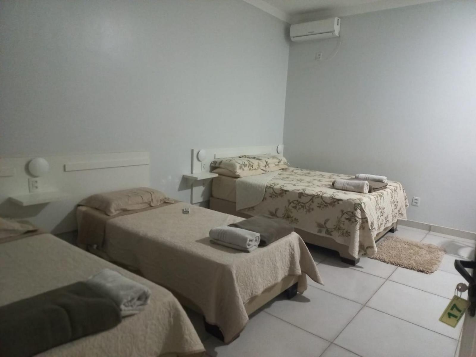 Hotel Pousada Marra Catalão Extérieur photo
